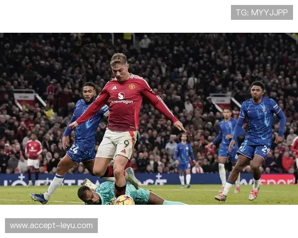 曼城逆转夺冠全场精彩瞬间球迷热议不断